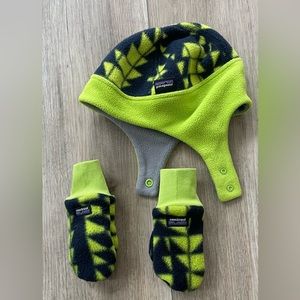 Patagonia Baby Hat & Glove Set